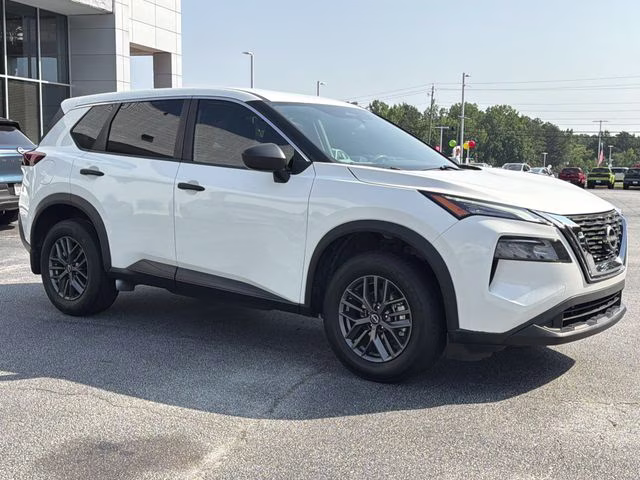 2022 Glacier White Nissan Rogue S FWD SUV