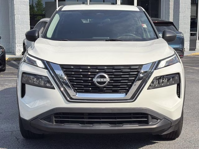 2022 Glacier White Nissan Rogue S FWD SUV