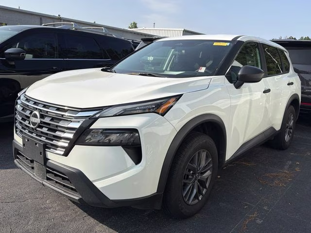 2024 Glacier White Nissan Rogue S AWD SUV