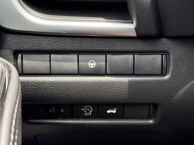 2026 Boulder Gray Pearl Nissan Rogue Dark Armor FWD SUV