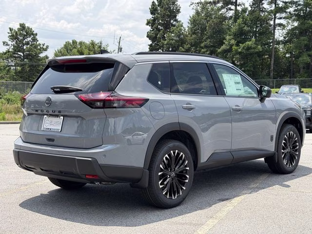 2026 Boulder Gray Pearl Nissan Rogue Dark Armor FWD SUV