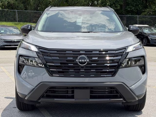 2026 Boulder Gray Pearl Nissan Rogue Dark Armor FWD SUV
