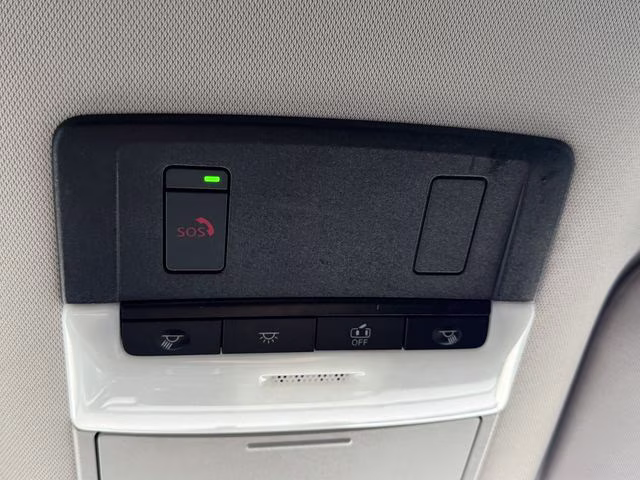 2022 Gun Metallic Nissan Pathfinder SV 4X4 SUV