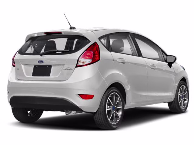 2019 Oxford White Ford Fiesta SE FWD Sedan