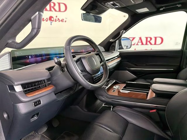 2025 Dark Gray Metallic Lincoln Navigator Black Label 4X4 SUV