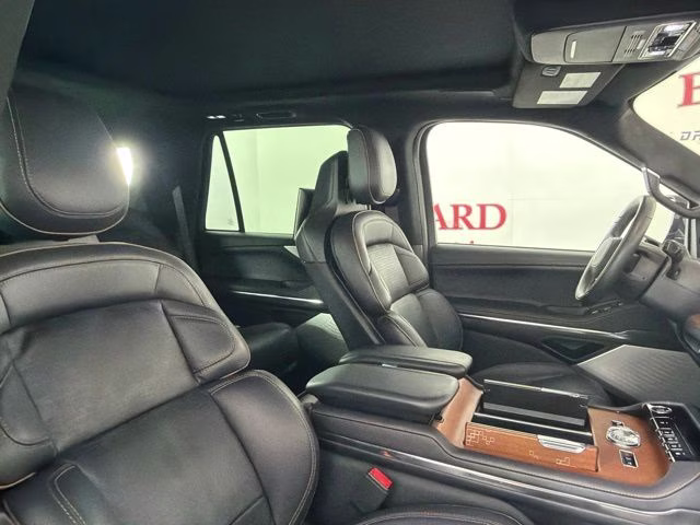2025 Dark Gray Metallic Lincoln Navigator Black Label 4X4 SUV