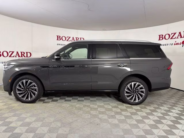 2025 Dark Gray Metallic Lincoln Navigator Black Label 4X4 SUV