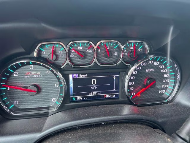 2015 Slate Gray Metallic Chevrolet Silverado 1500 LT 4X4 Truck