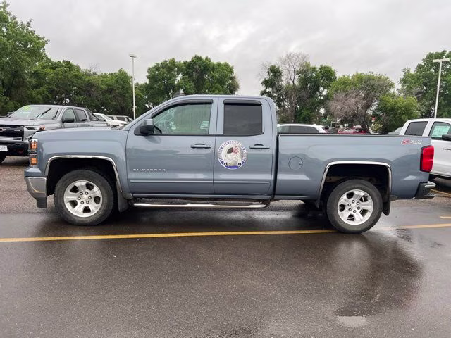 2015 Slate Gray Metallic Chevrolet Silverado 1500 LT 4X4 Truck