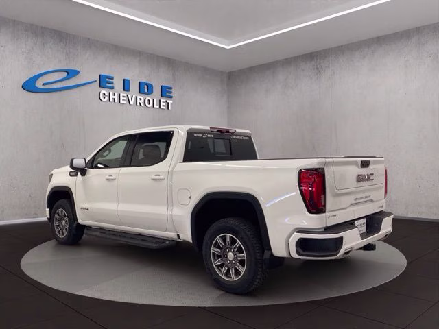 2024 Summit White GMC Sierra 1500 AT4 4X4 Truck