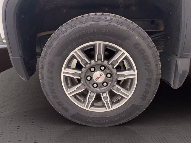 2024 Summit White GMC Sierra 1500 AT4 4X4 Truck