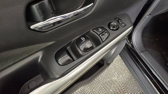 2019 Super Black Nissan Kicks SV FWD SUV