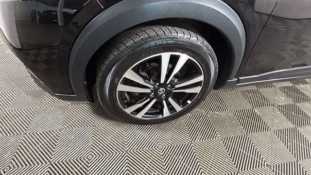 2019 Super Black Nissan Kicks SV FWD SUV