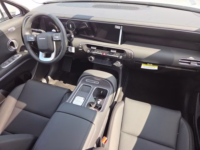 2026 Typhoon Silver Metallic Hyundai Palisade Hybrid SEL Premium AWD SUV