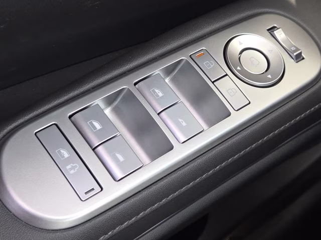 2026 Typhoon Silver Metallic Hyundai Palisade Hybrid SEL Premium AWD SUV