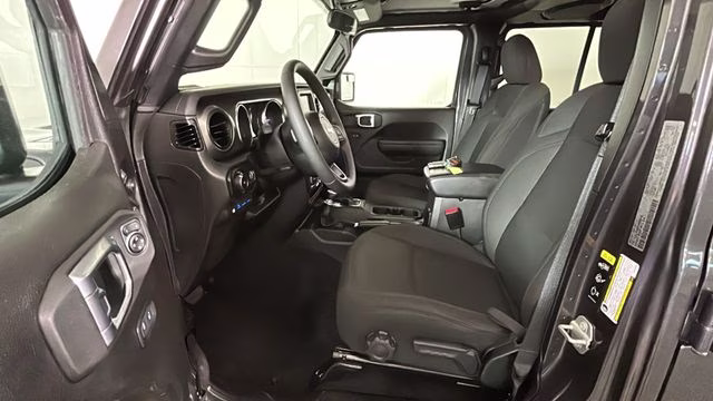 2023 Granite Crystal Metallic Clearcoat Jeep Wrangler Willys 4xe 4X4 SUV