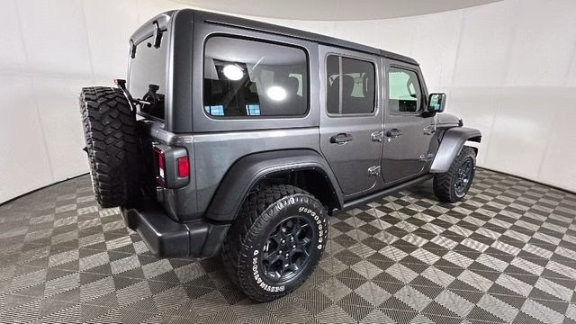 2023 Granite Crystal Metallic Clearcoat Jeep Wrangler Willys 4xe 4X4 SUV