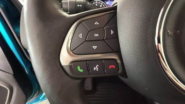 2021 Bikini Metallic Clearcoat Jeep Renegade Limited 4X4 SUV