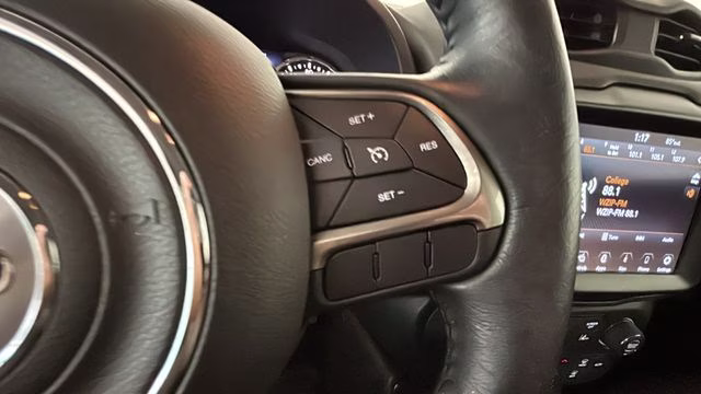 2021 Bikini Metallic Clearcoat Jeep Renegade Limited 4X4 SUV