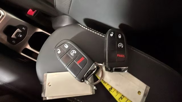 2021 Bikini Metallic Clearcoat Jeep Renegade Limited 4X4 SUV