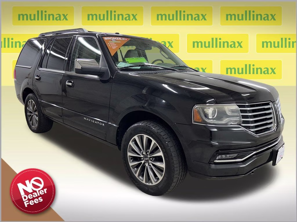 2015 Tuxedo Black Metallic Lincoln Navigator Base RWD SUV