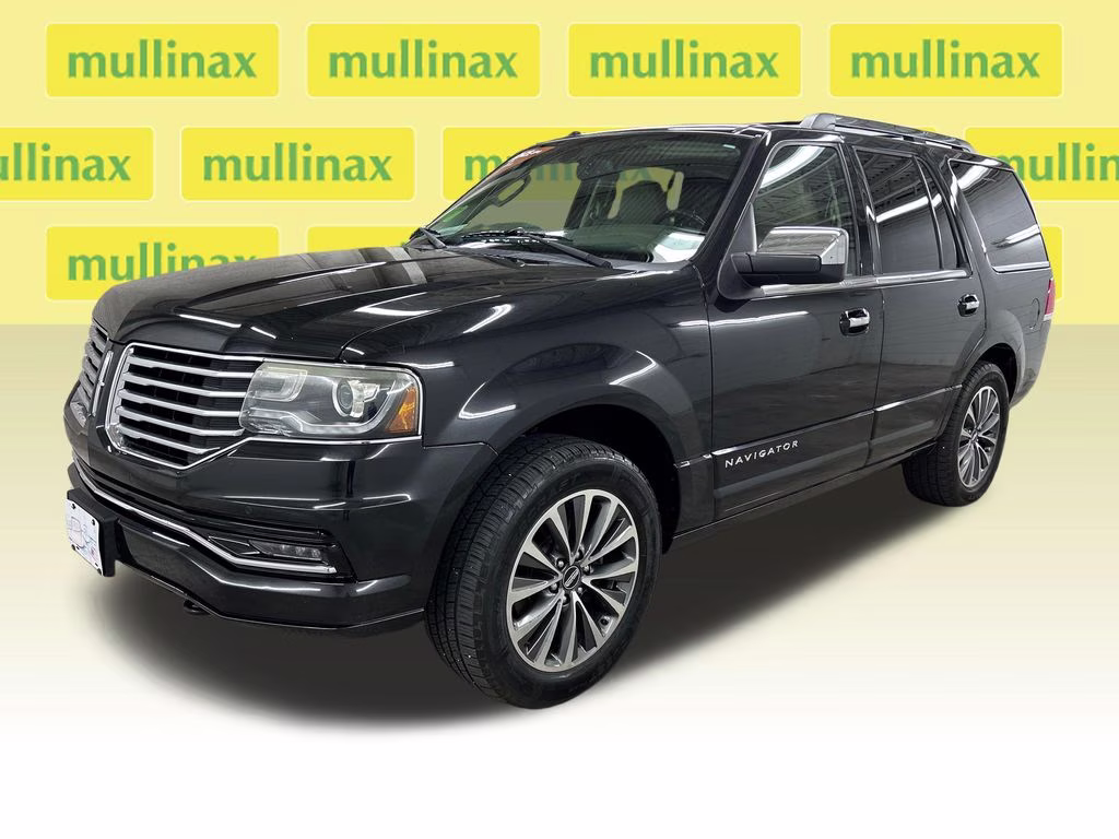 2015 Tuxedo Black Metallic Lincoln Navigator Base RWD SUV