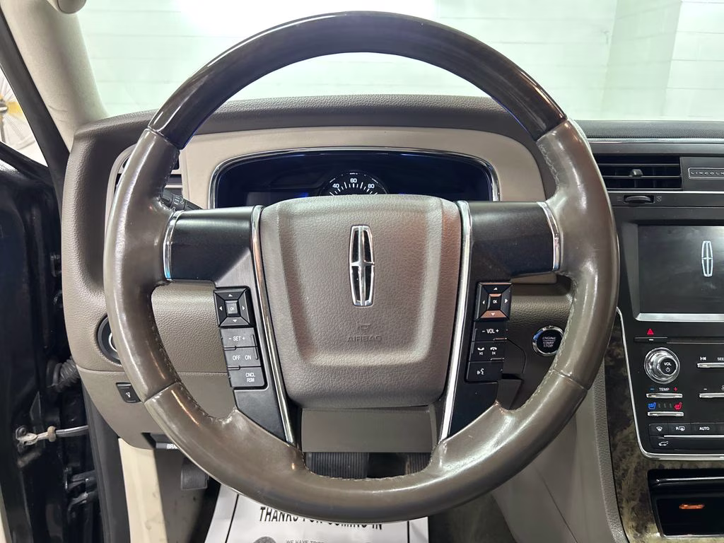 2015 Tuxedo Black Metallic Lincoln Navigator Base RWD SUV