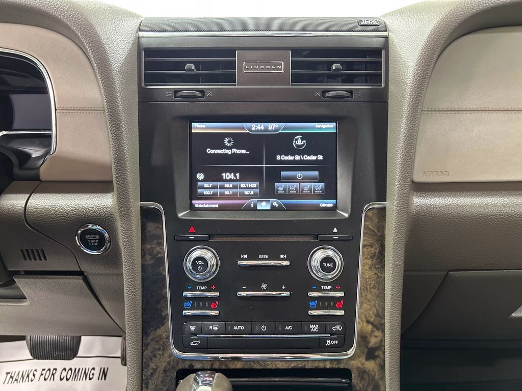2015 Tuxedo Black Metallic Lincoln Navigator Base RWD SUV