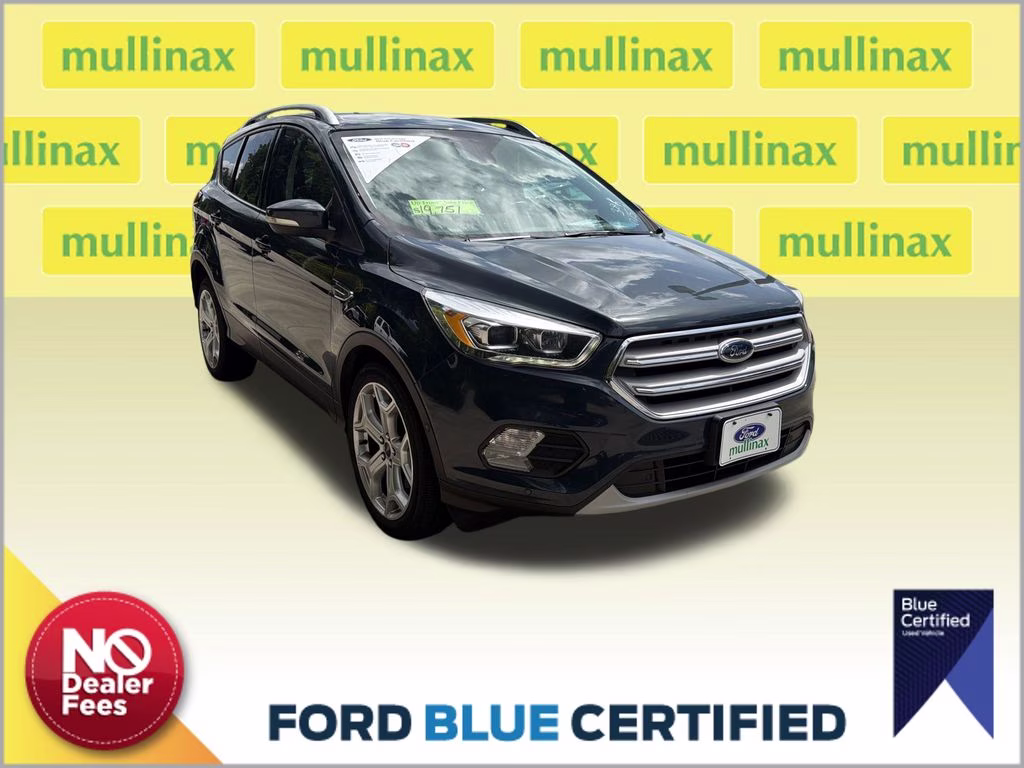 2019 Sea Green Ford Escape Titanium FWD SUV