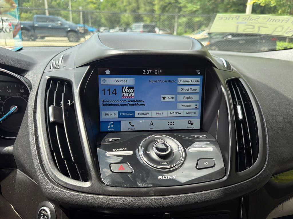 2019 Sea Green Ford Escape Titanium FWD SUV