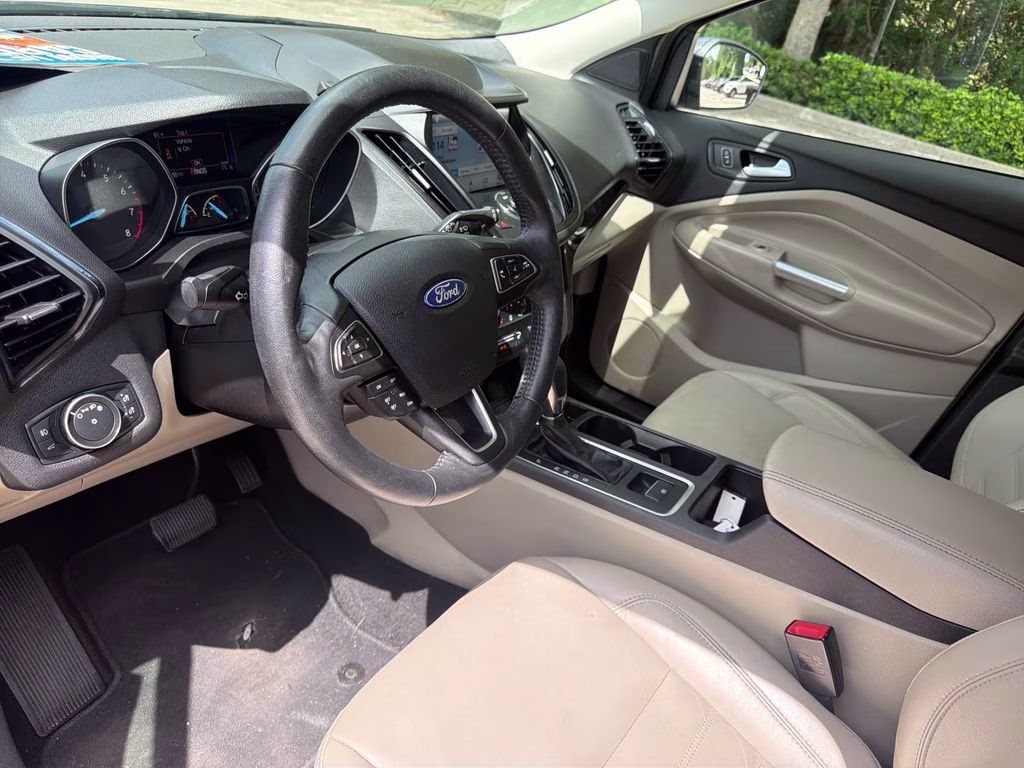 2019 Sea Green Ford Escape Titanium FWD SUV