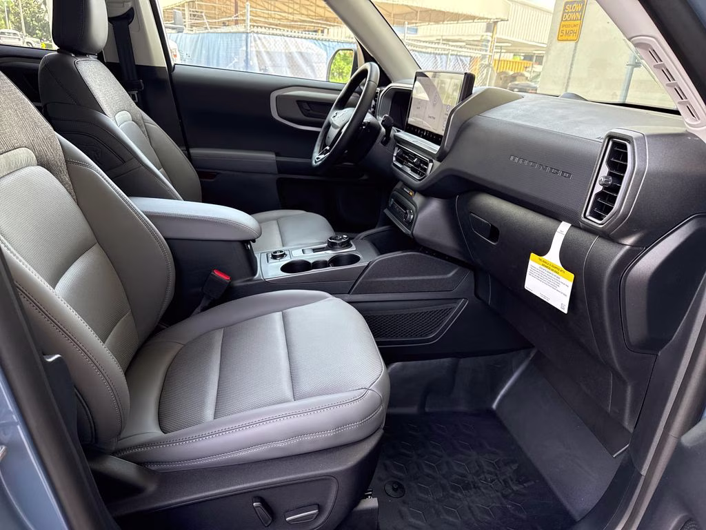 2026 Azure Gray Met Tri-Coat Ford Bronco Sport Badlands 4X4 SUV