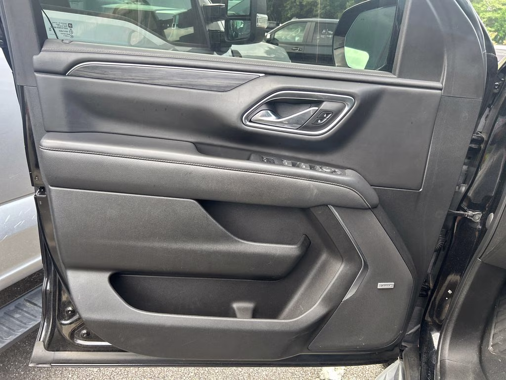 2021 Onyx Black GMC Yukon SLT 4X4 SUV