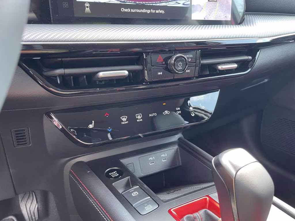 2026 Scarlet Ember Tintcoat Nissan Kicks SR FWD SUV