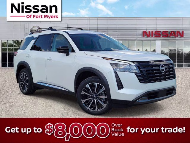 2026 Everest White Pearl Tricoat Nissan Pathfinder Platinum FWD SUV