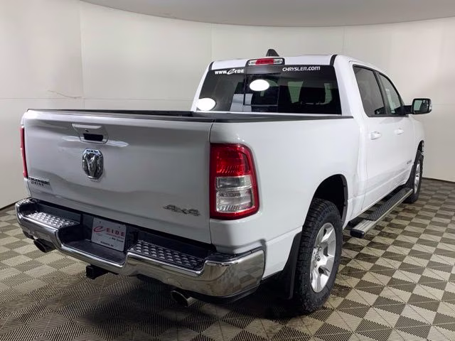 2022 Bright White Clearcoat Ram 1500 Big Horn 4X4 Truck