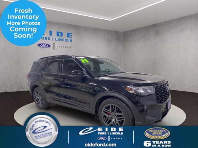 2025 Agate Black Metallic Ford Explorer ST 4X4 SUV
