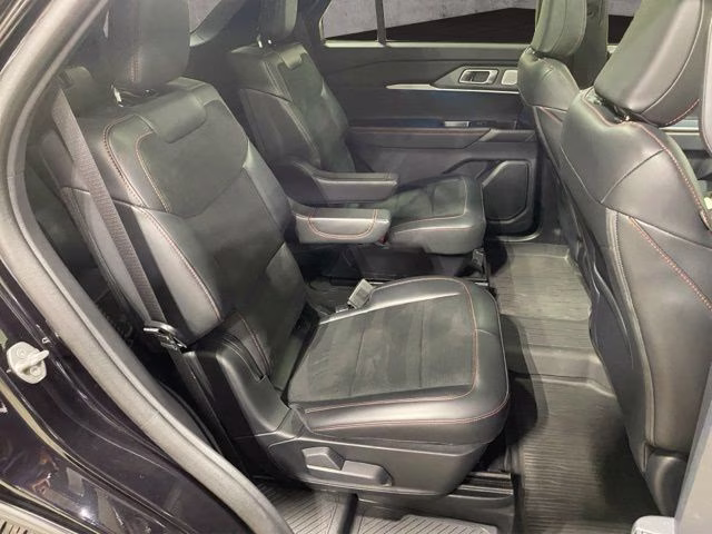 2025 Agate Black Metallic Ford Explorer ST 4X4 SUV