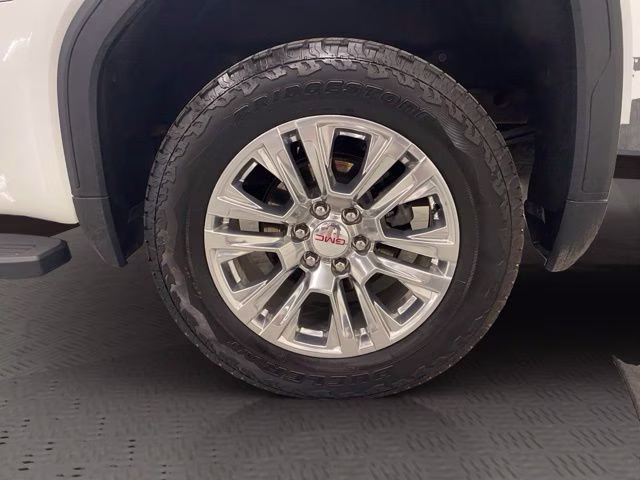2023 White Frost Tricoat GMC Sierra 1500 Denali 4X4 Truck