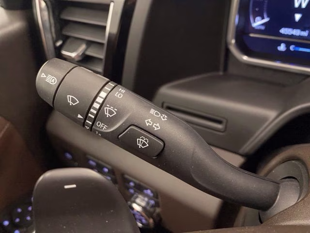 2023 White Frost Tricoat GMC Sierra 1500 Denali 4X4 Truck