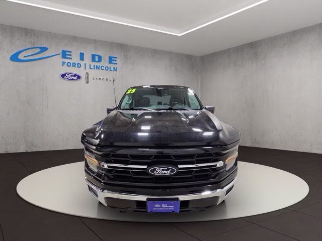 2025 Agate Black Metallic Ford F-150 XLT 4X4 Truck