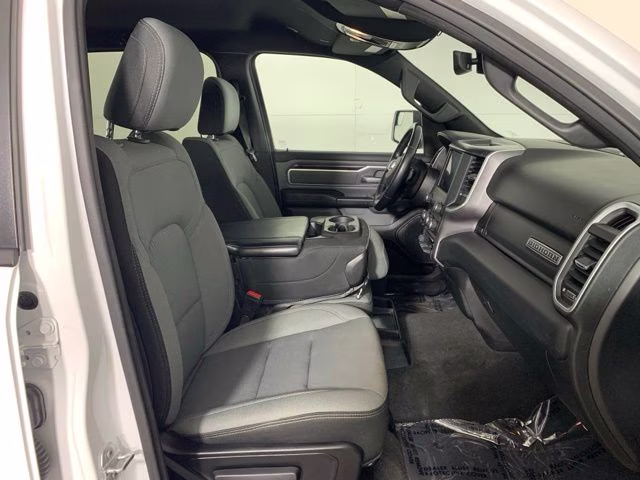 2022 Bright White Clearcoat Ram 1500 Big Horn 4X4 Truck