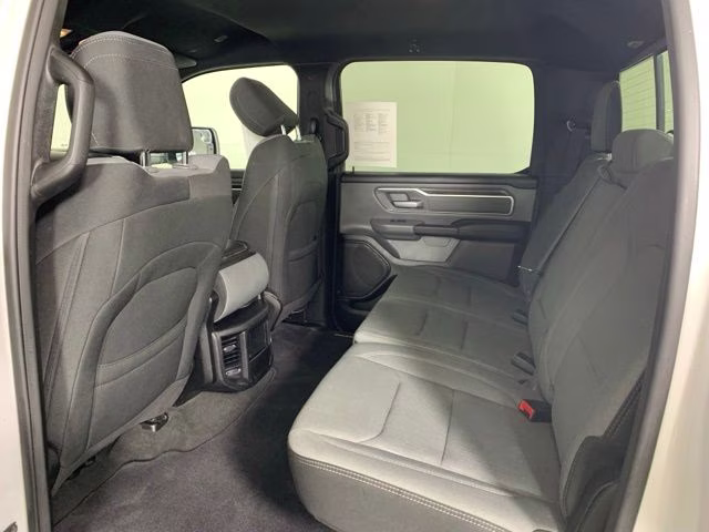 2022 Bright White Clearcoat Ram 1500 Big Horn 4X4 Truck