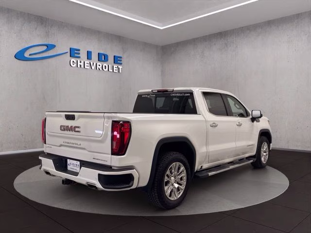 2023 White Frost Tricoat GMC Sierra 1500 Denali 4X4 Truck