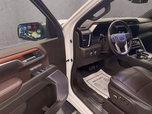 2023 White Frost Tricoat GMC Sierra 1500 Denali 4X4 Truck