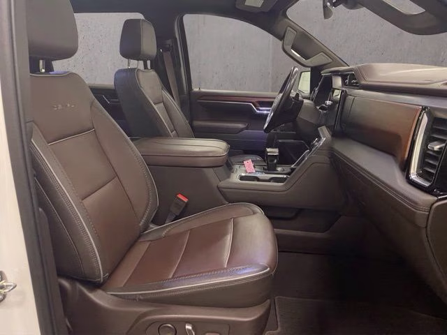 2023 White Frost Tricoat GMC Sierra 1500 Denali 4X4 Truck