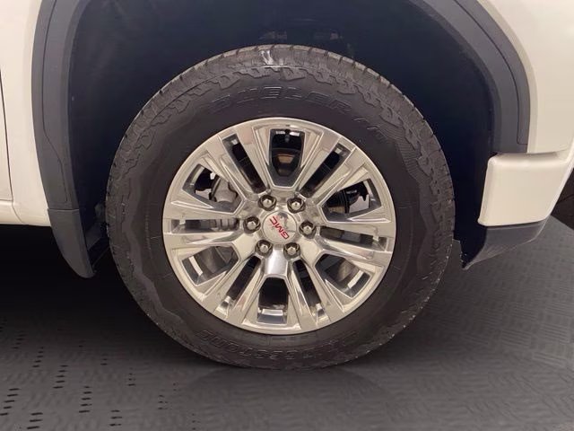 2023 White Frost Tricoat GMC Sierra 1500 Denali 4X4 Truck