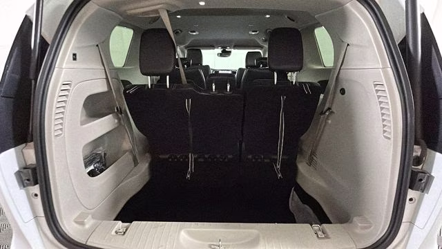 2024 Bright White Clearcoat Chrysler Pacifica Touring L FWD Van