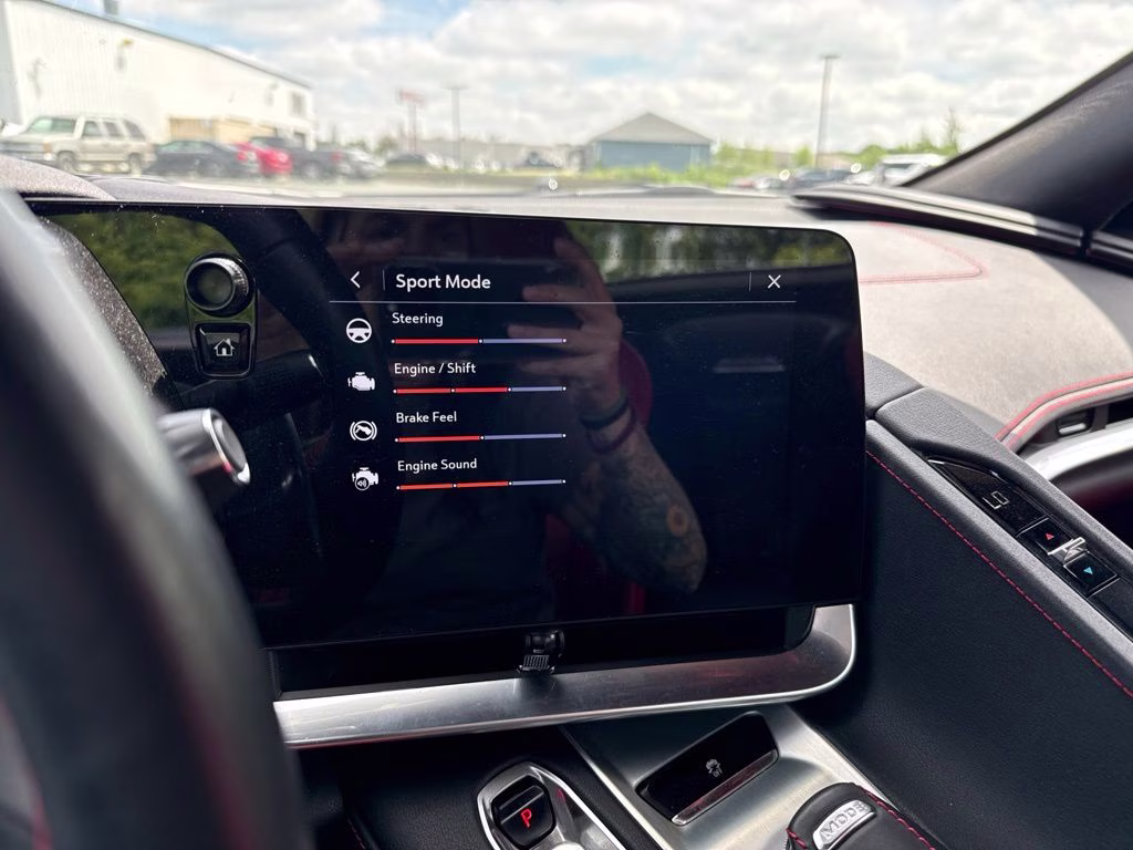 2023 Gray Metallic Chevrolet Corvette Stingray RWD Convertible