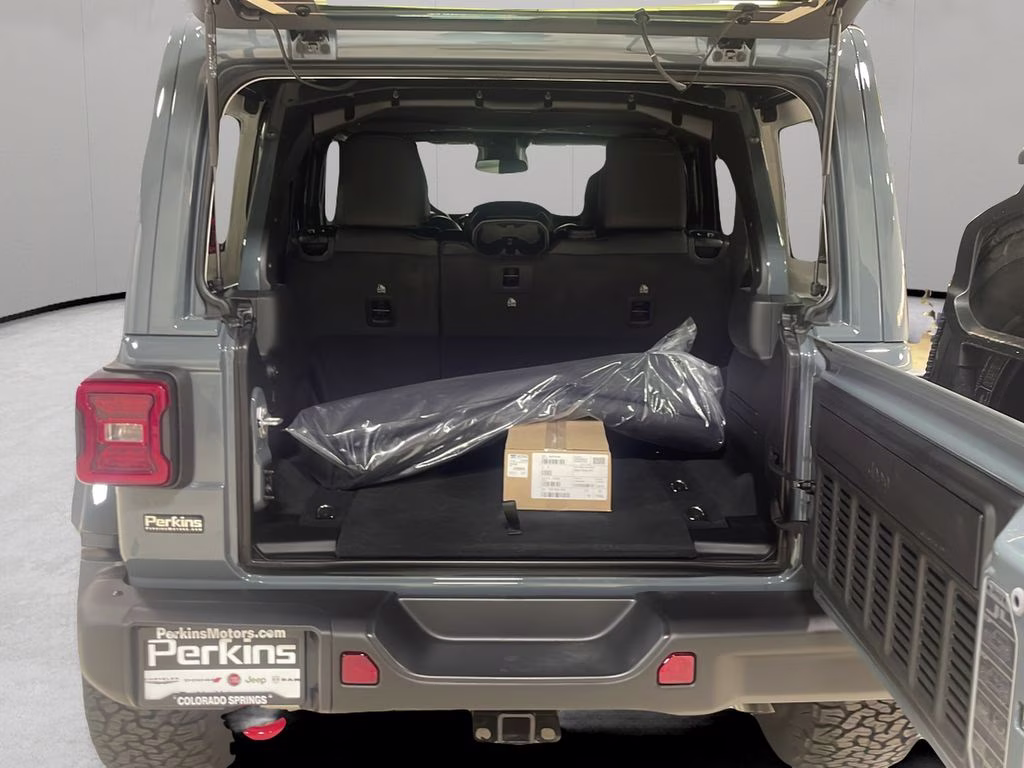 2026 Anvil Clear Coat Jeep Wrangler Rubicon 4X4 SUV